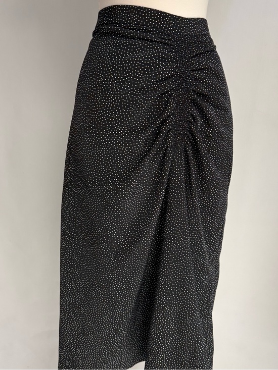Banana Republic Dresses & Skirts - BANANA REPUBLIC Black and White Polka Dot Midi Skirt NWT